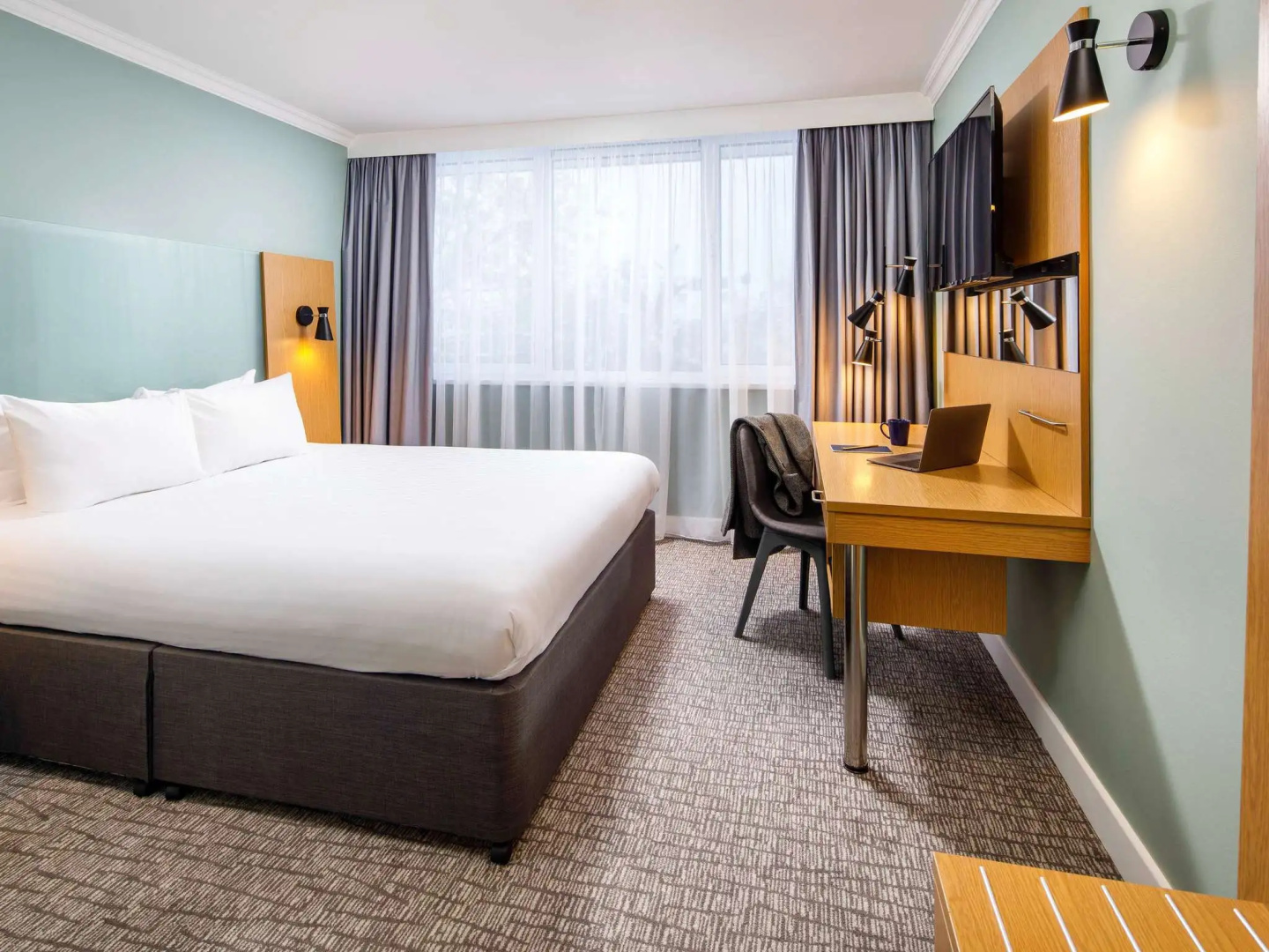 The Harlow Hotel By Accor 