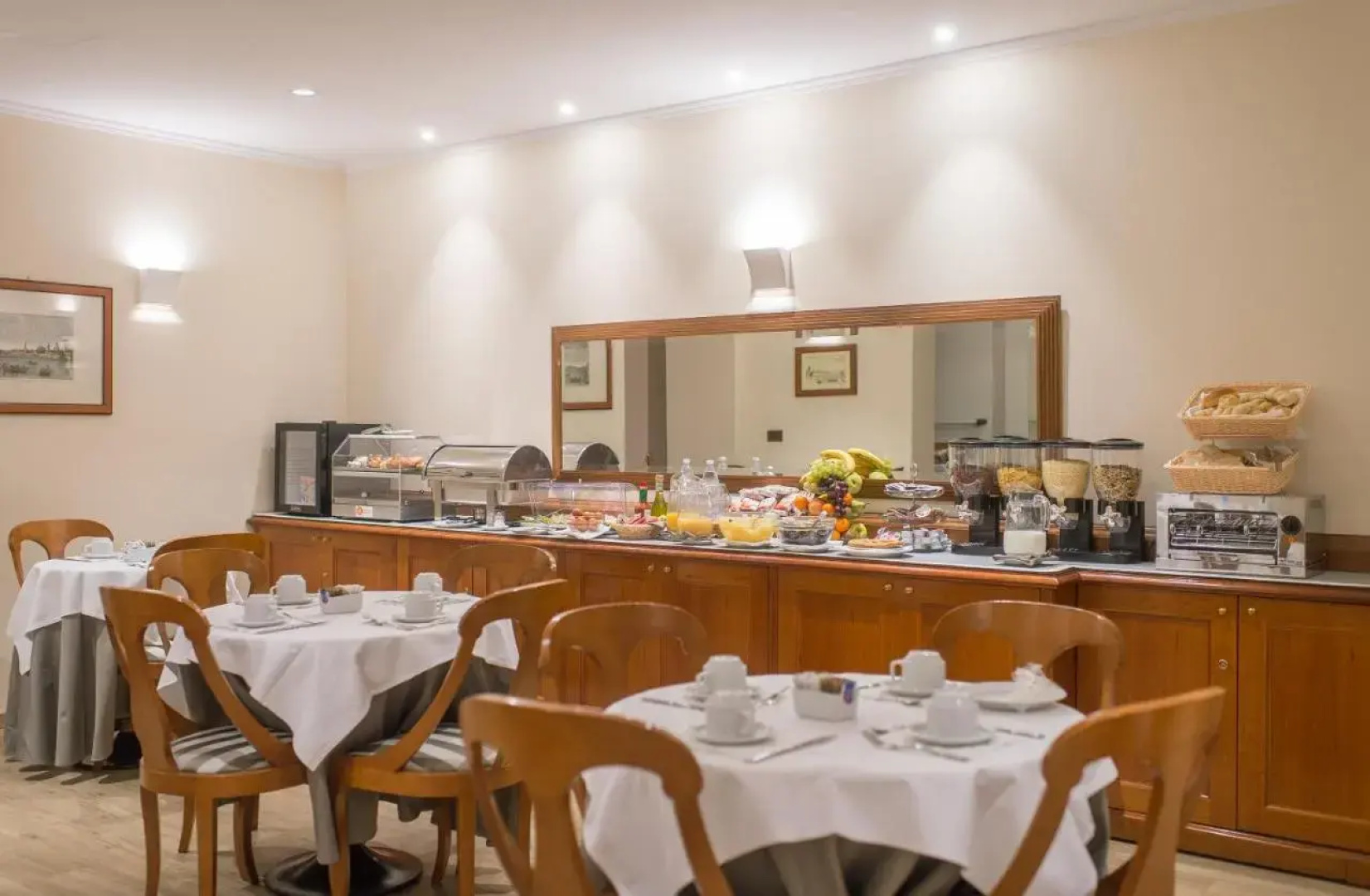 Diana Park Hotel