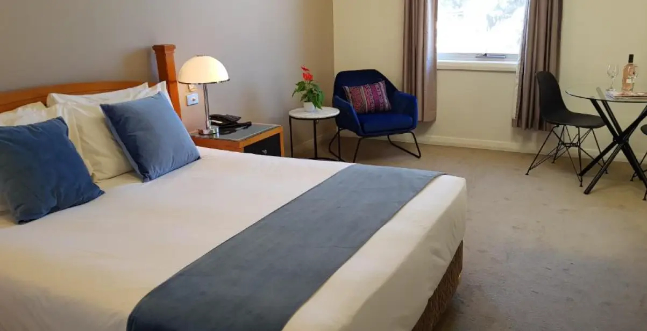 The Grand Motel