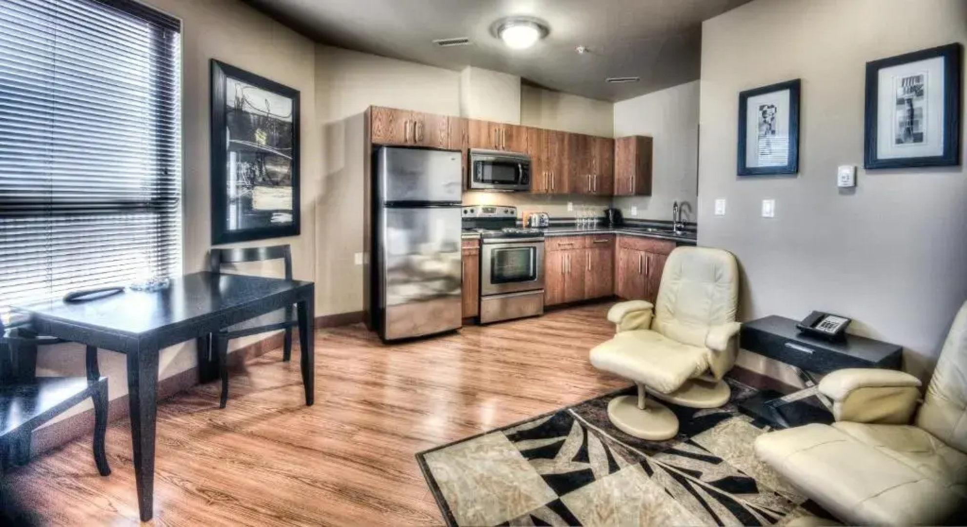 Grand Inn & Residence (ex. Podollan Rez-idence Grande Prairie) 