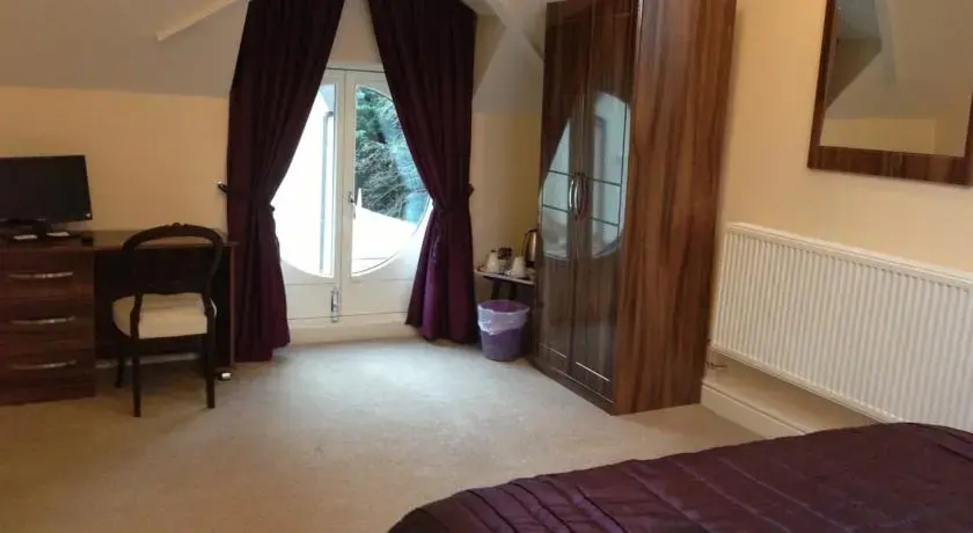 The Cottage Bed & Breakfast