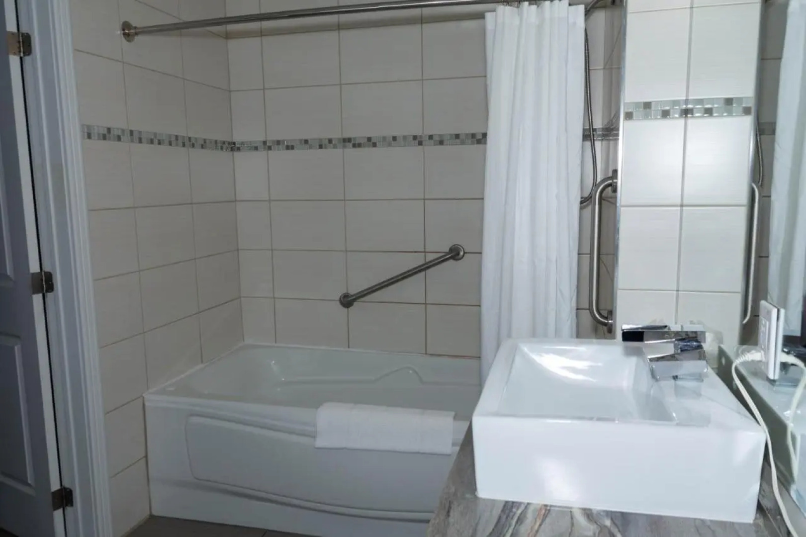 Travelodge by Wyndham Roberval