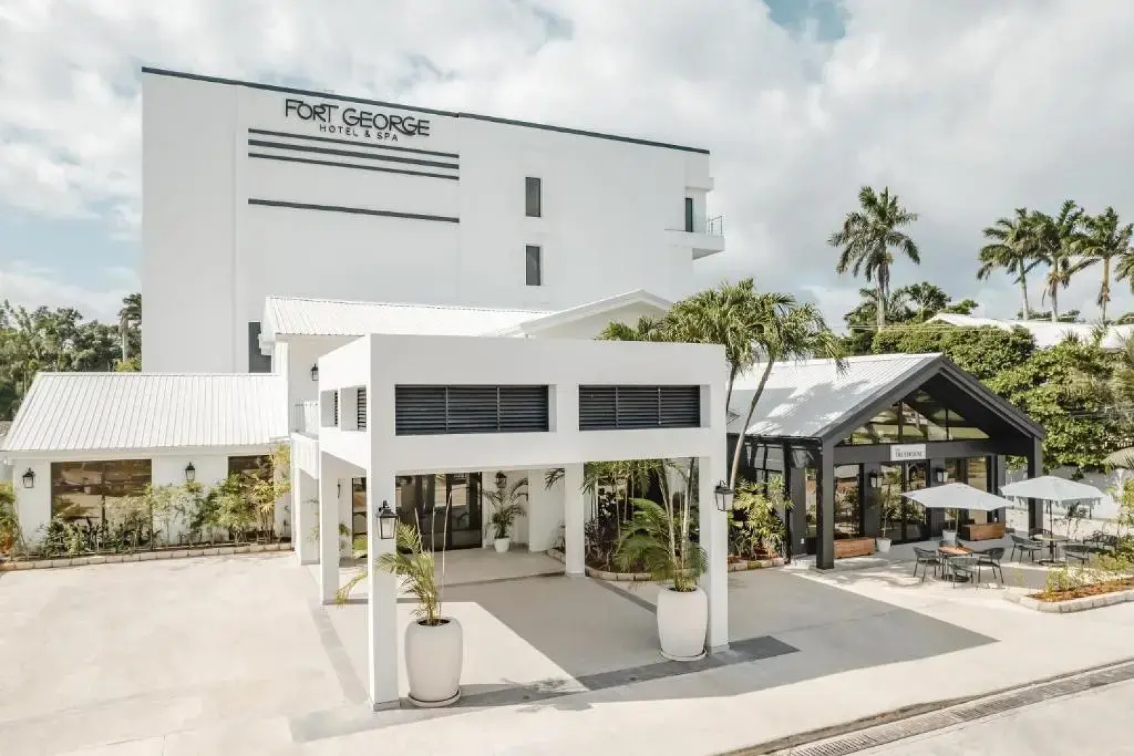 Fort George Hotel & Spa