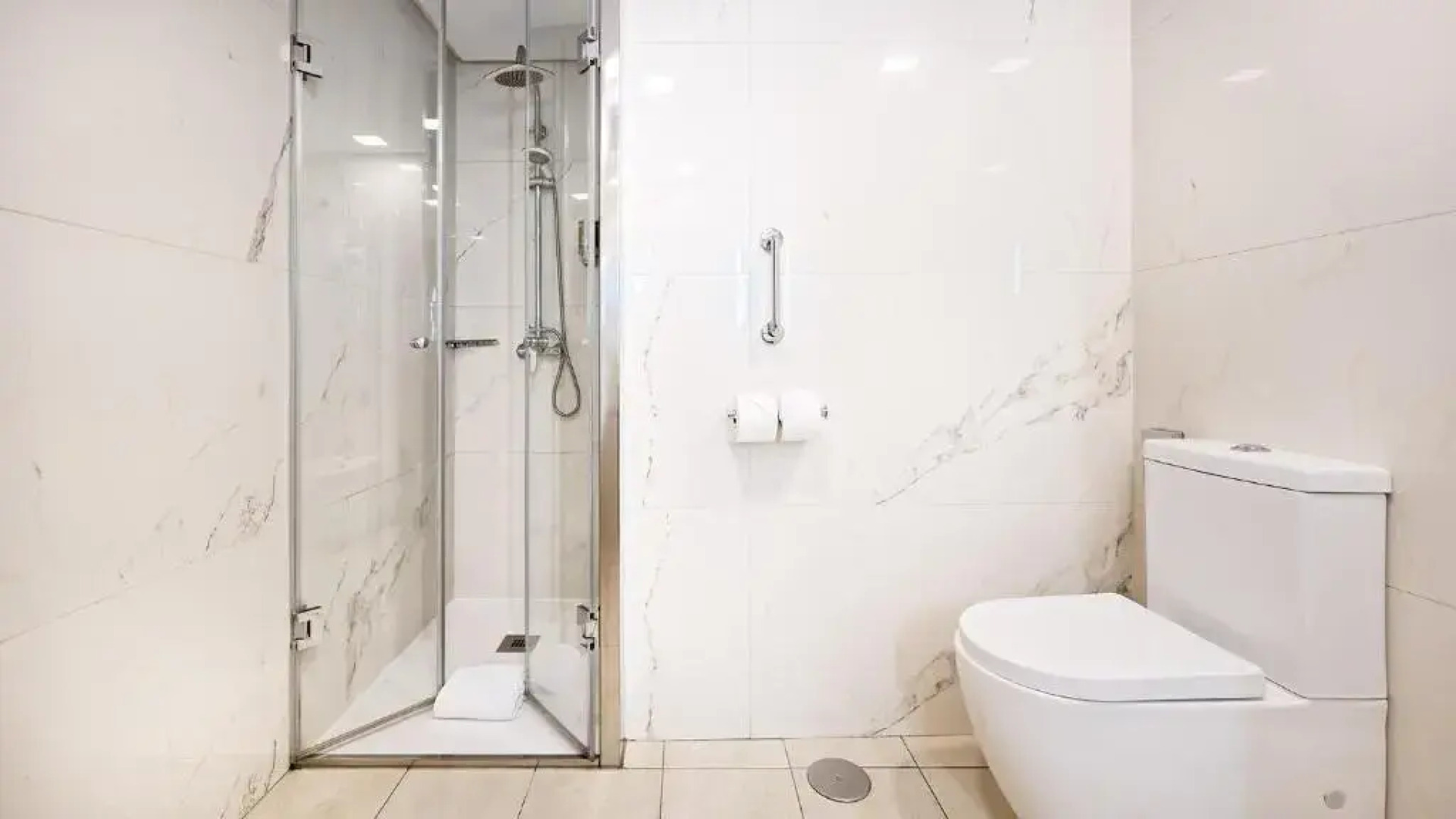 Отель Bull Reina Isabel & Spa