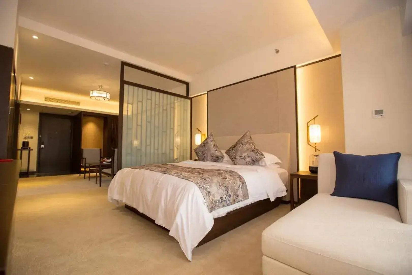 Yuanfei Hotel