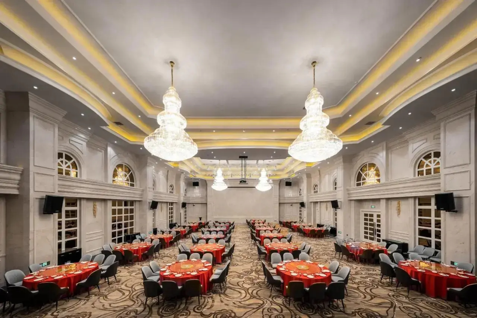 Tianfu Jiuding International Hotel