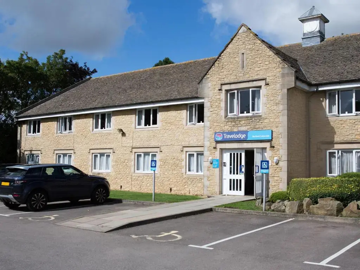 Travelodge Burford Cotswolds