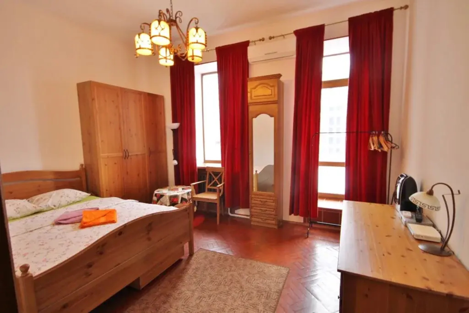 Four Squares Apartments Polyanka