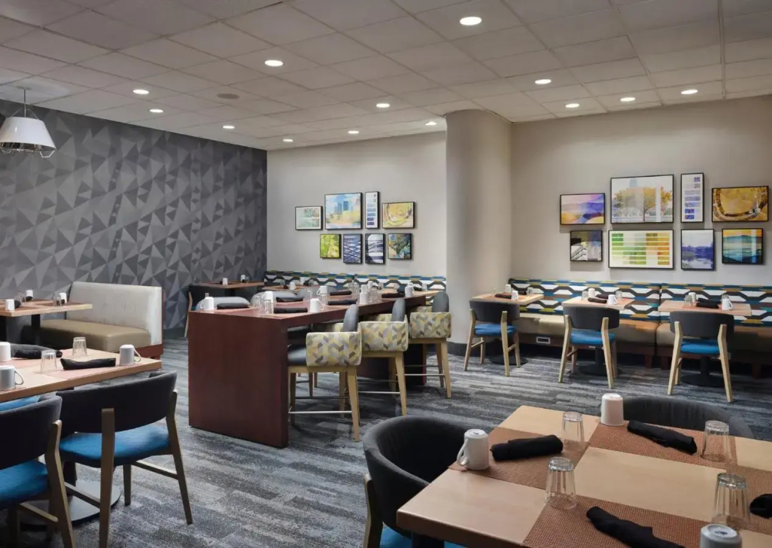 Holiday Inn Boston - Dedham Hotel & Conference Center by IHG