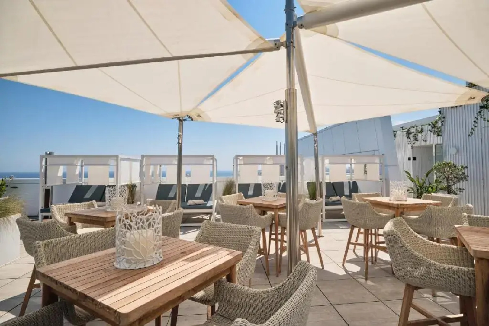 Отель Marina Badalona