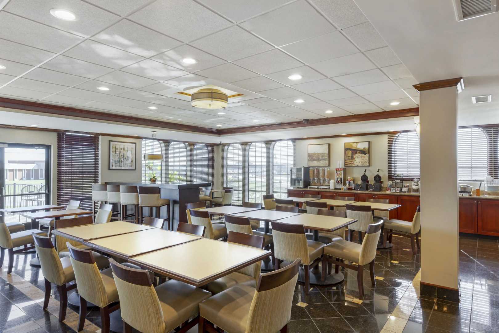 Best Western Plus South Hill Inn