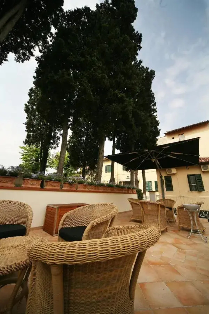Отель Bologna
