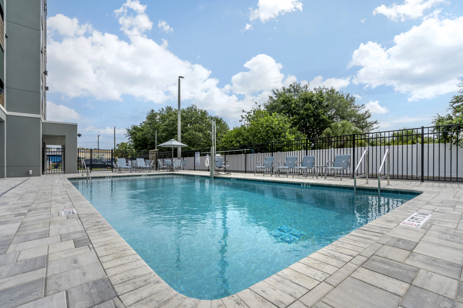 Best Western Plus Winter Haven Inn & Suites