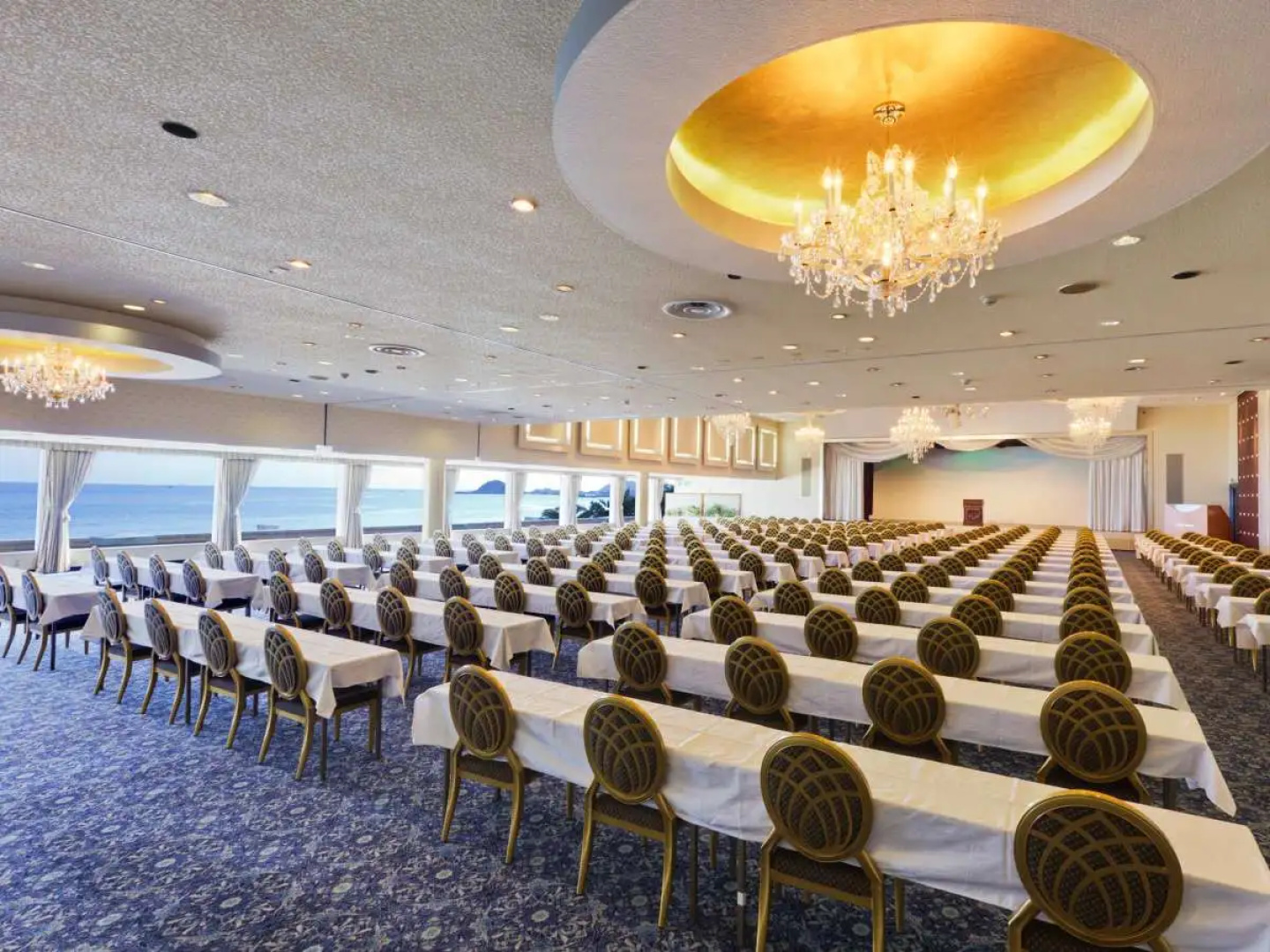 Kamogawa Grand Hotel