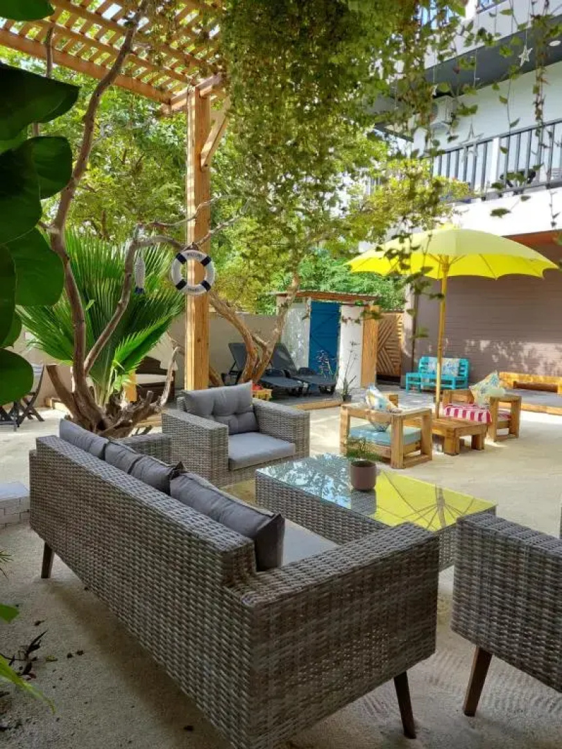 Palms retreat
