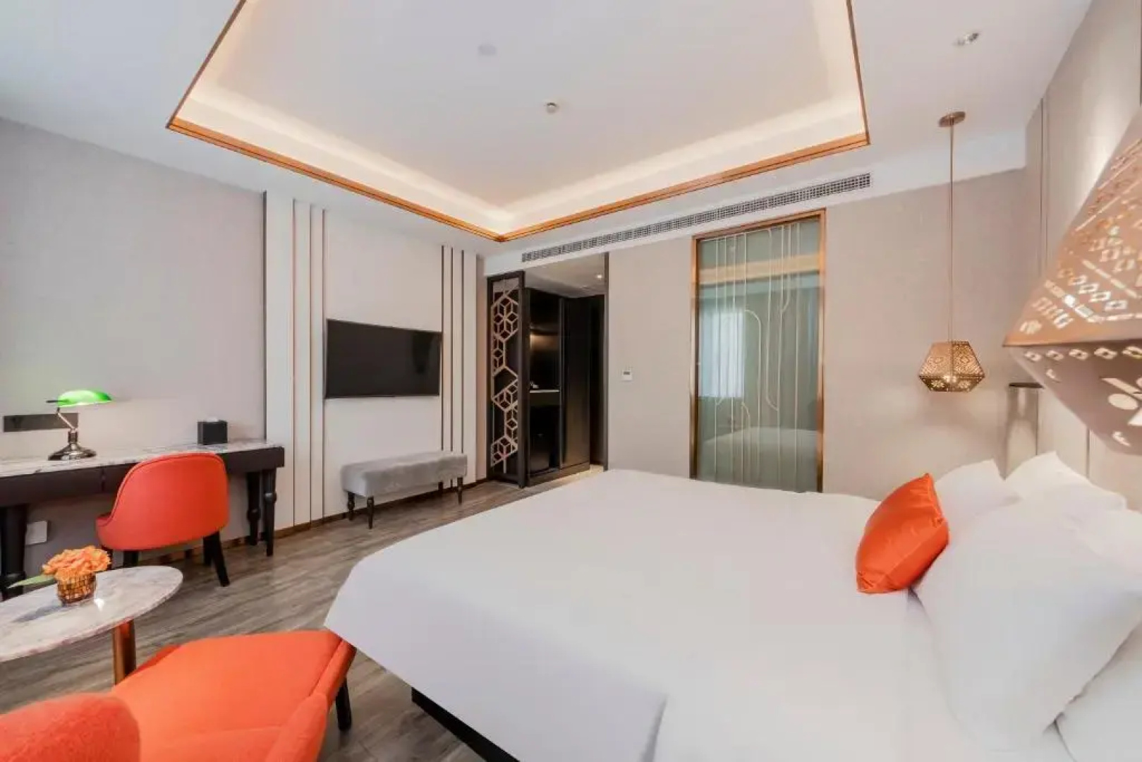 Yitel Premium Shanghai People Square Nanjing Road Pedestrian Street Shop