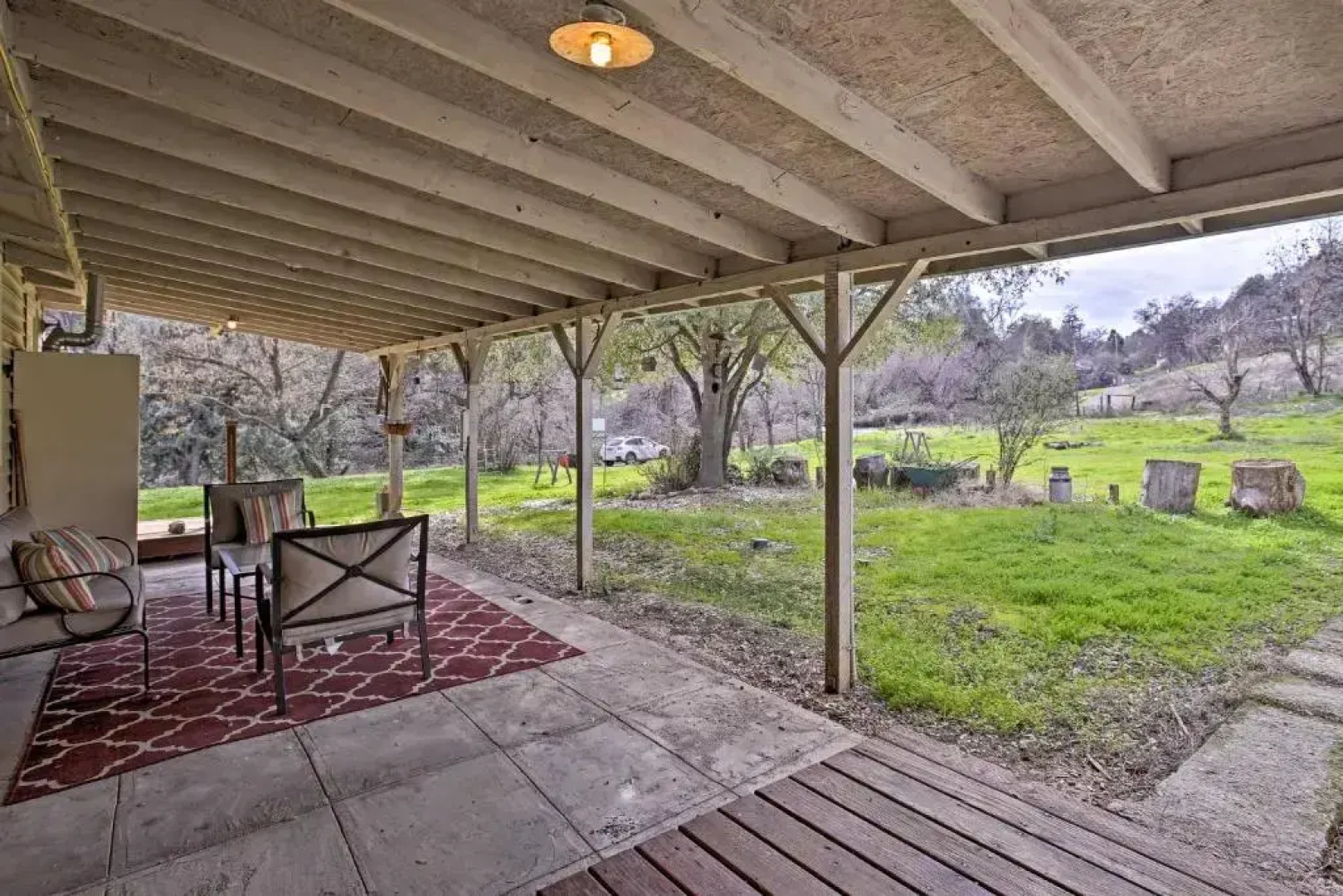 Cozy Home w/ Patio Near Yosemite National Park!