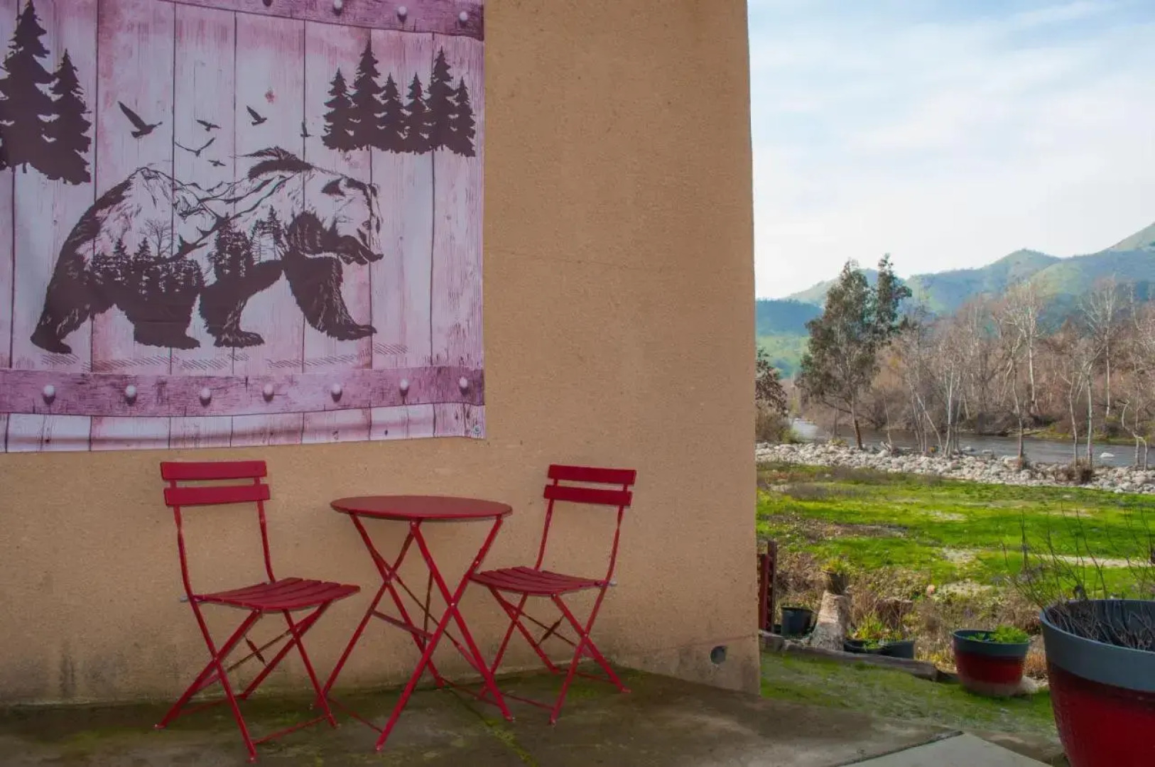 Sequoia Riverfront Cabins