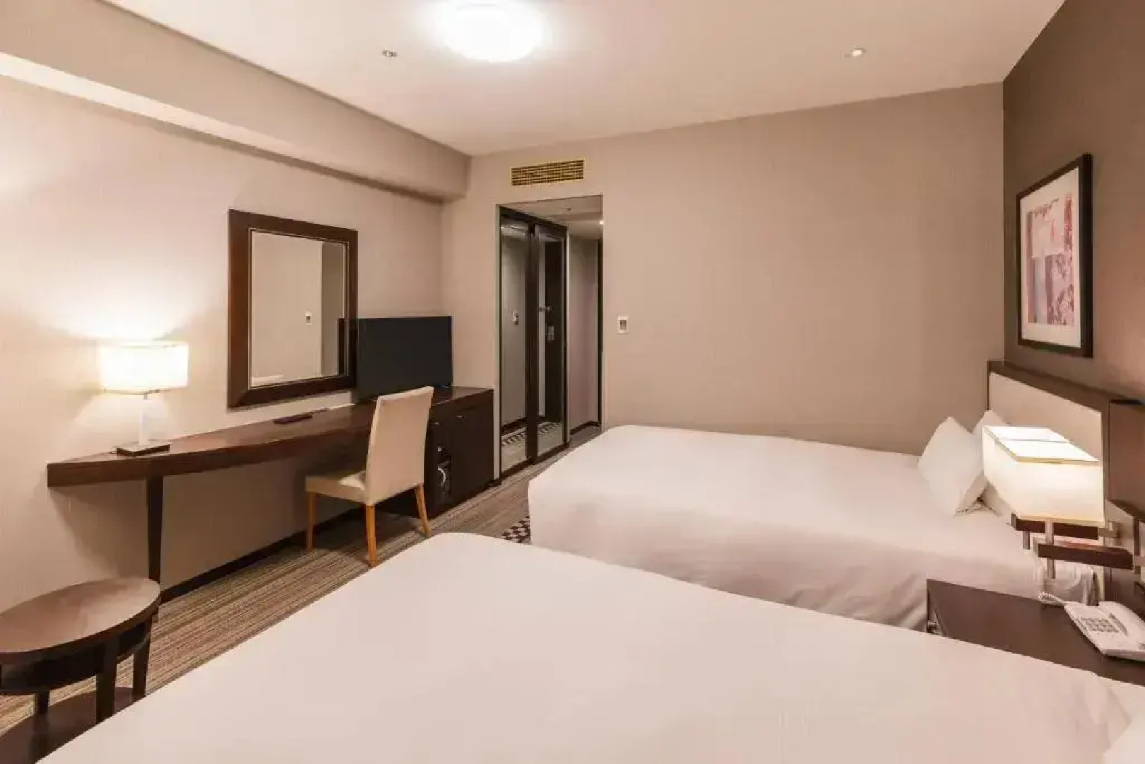 Отель Sunroute Plaza Shinjuku