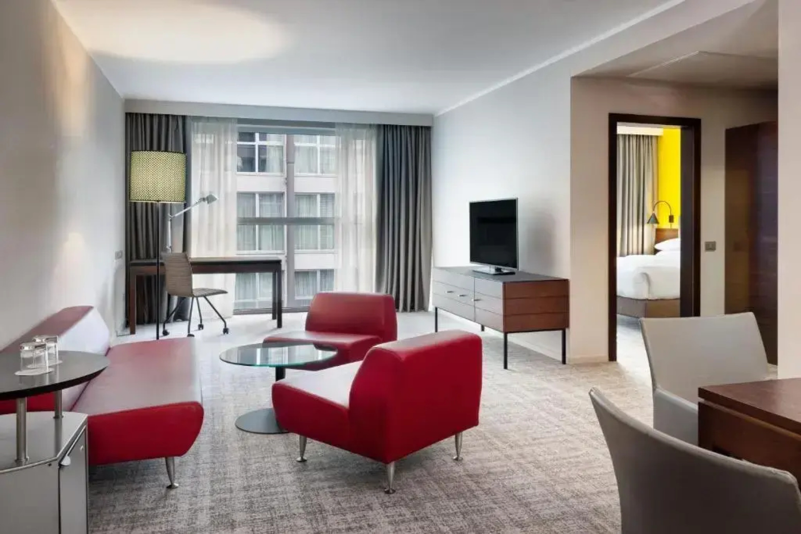 Отель Four Points by Sheraton Bolzano