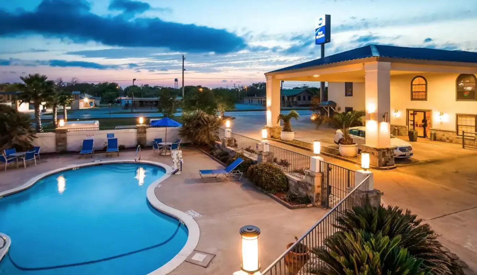Best Western George West Executive Inn