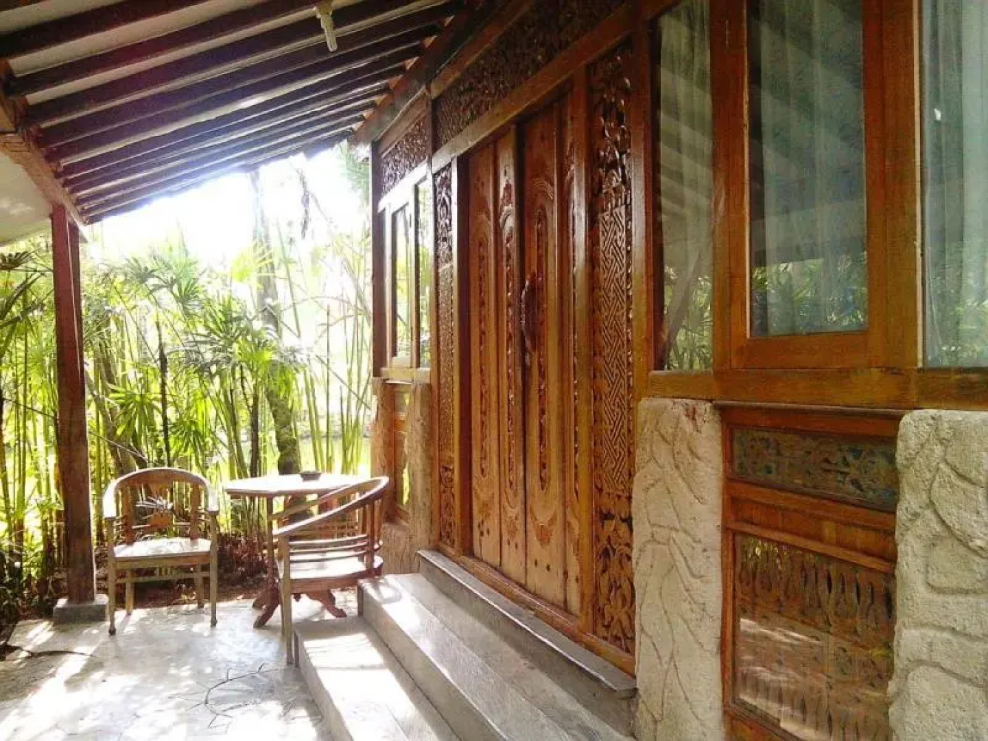 Sapulidi Cafe, Resort & Gallery