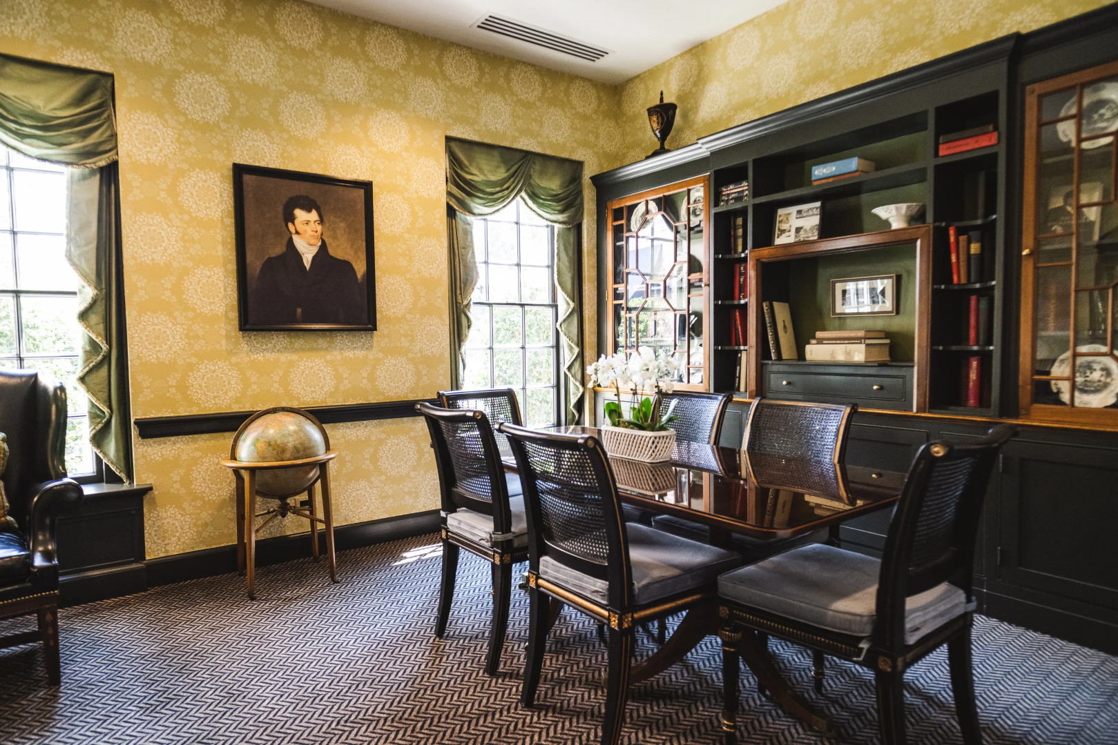 Williamsburg Inn, an official Colonial Williamsburg Hotel