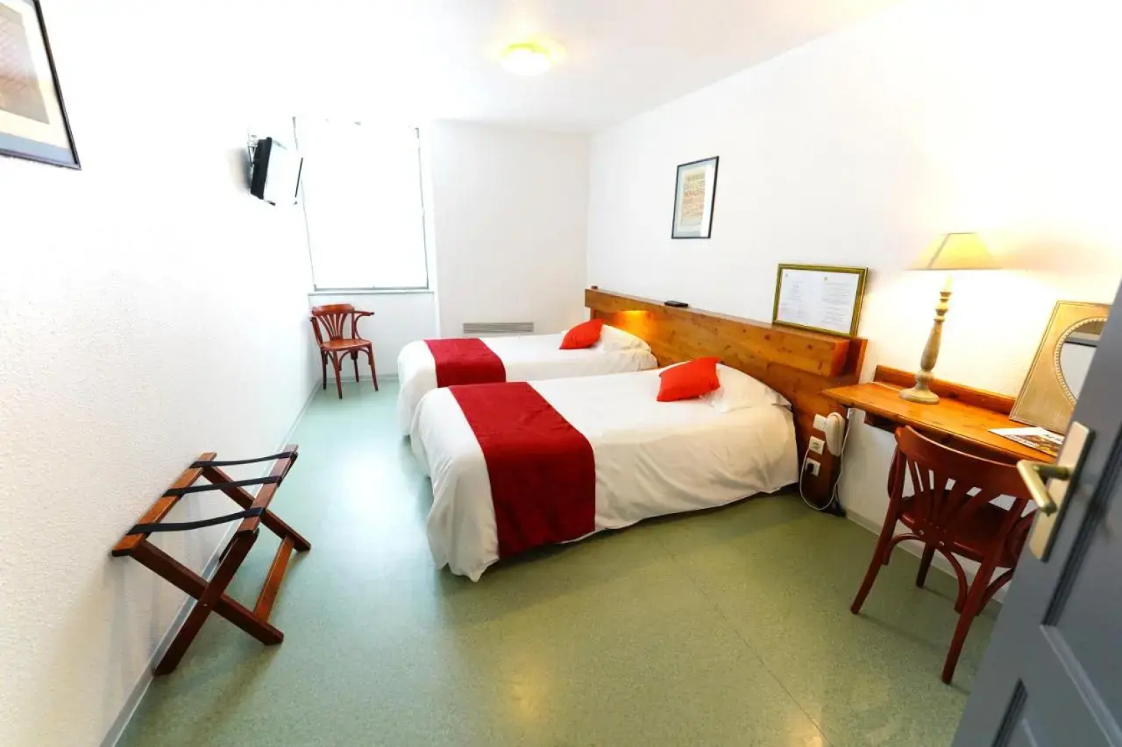 Logis Hôtel Le Relais Des Remparts