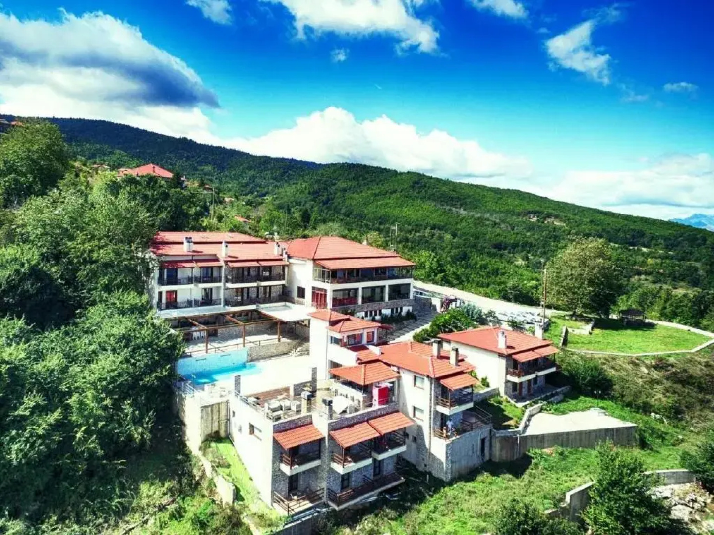 Курорт Nevros Hotel Resort & Spa