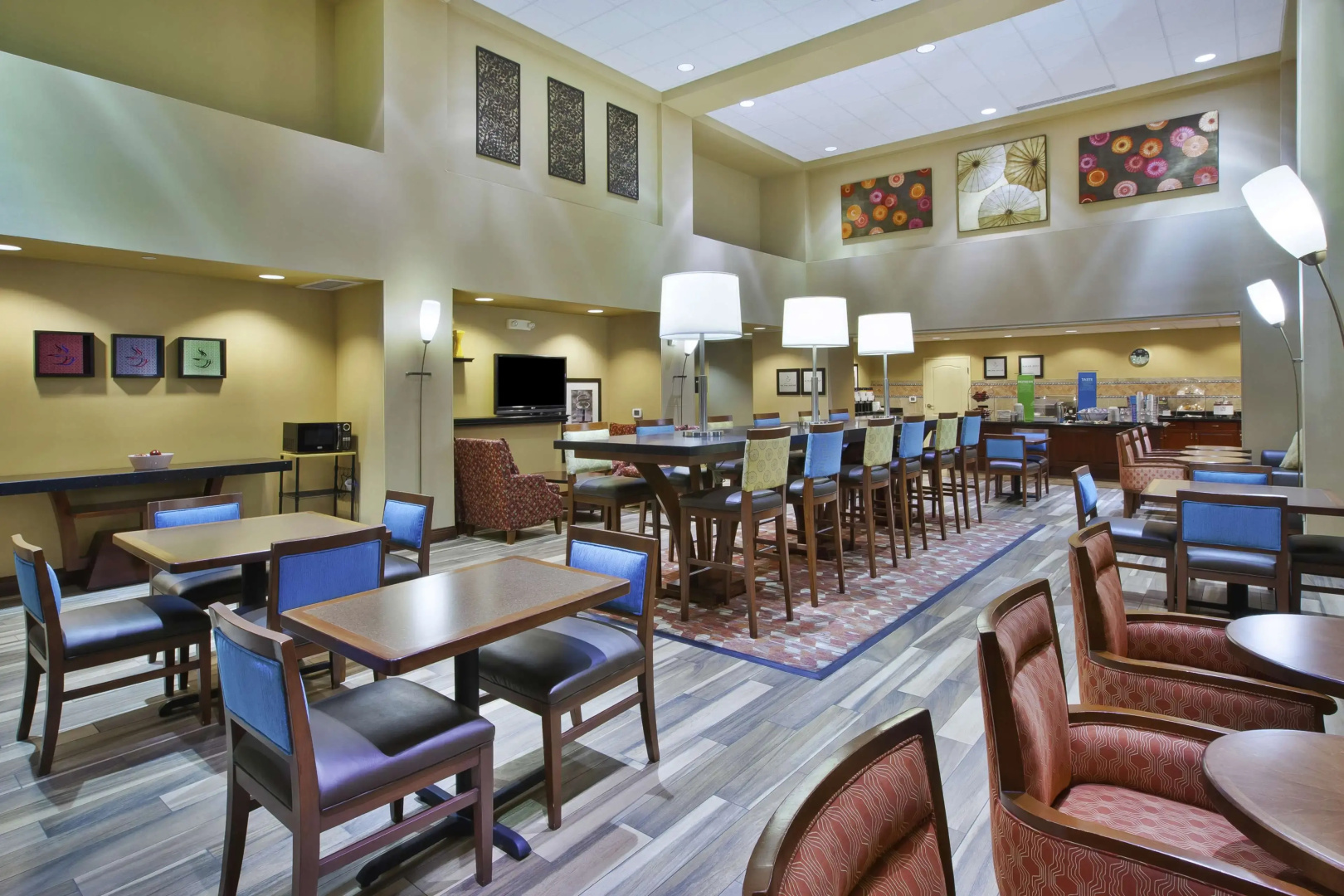 Hampton Inn & Suites Wichita Northeast