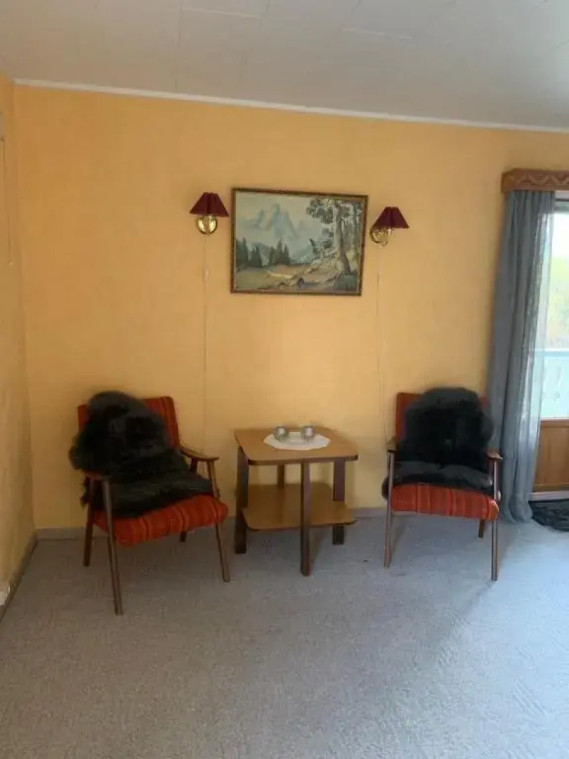 House by the sea Reine, Lofoten