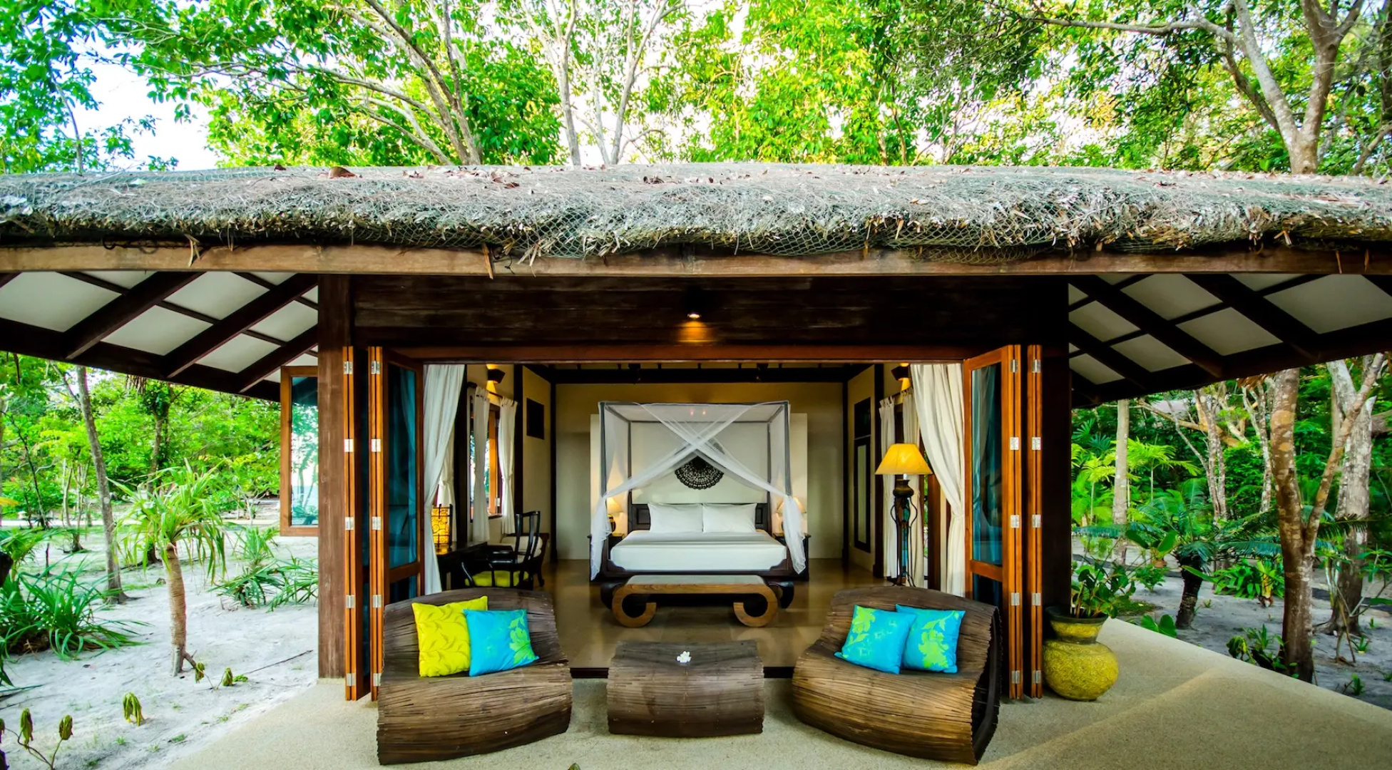 Koh Jum Beach Villas
