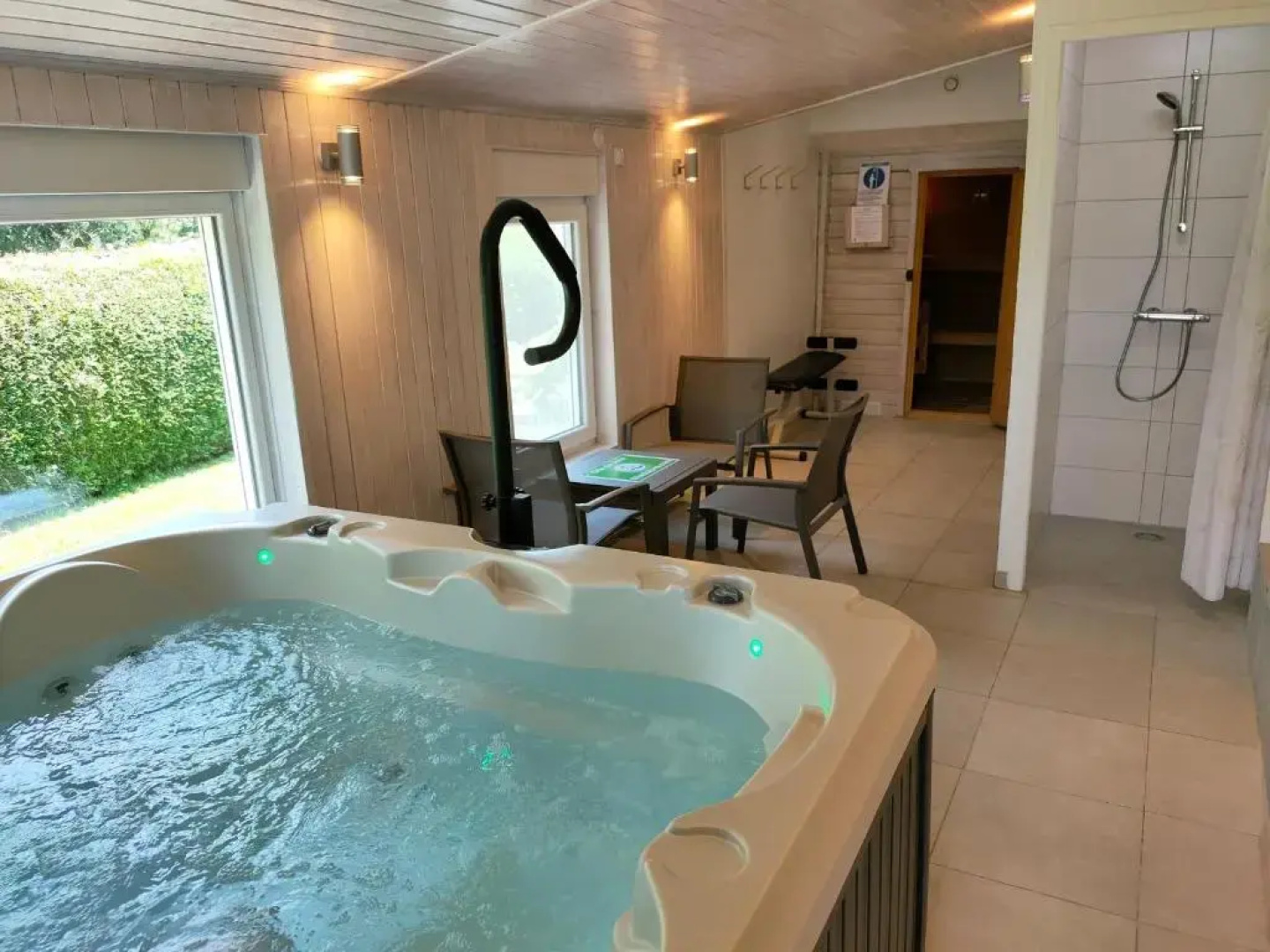 Gîte 829 Montagnes du Jura avec Spa et Sauna classé 3 étoiles