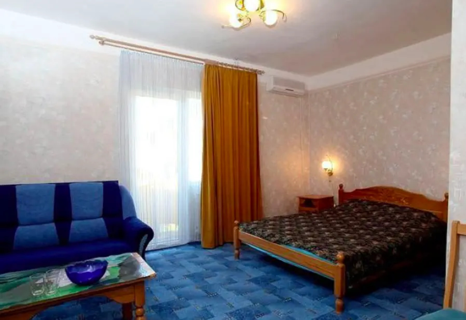 Отель Westa