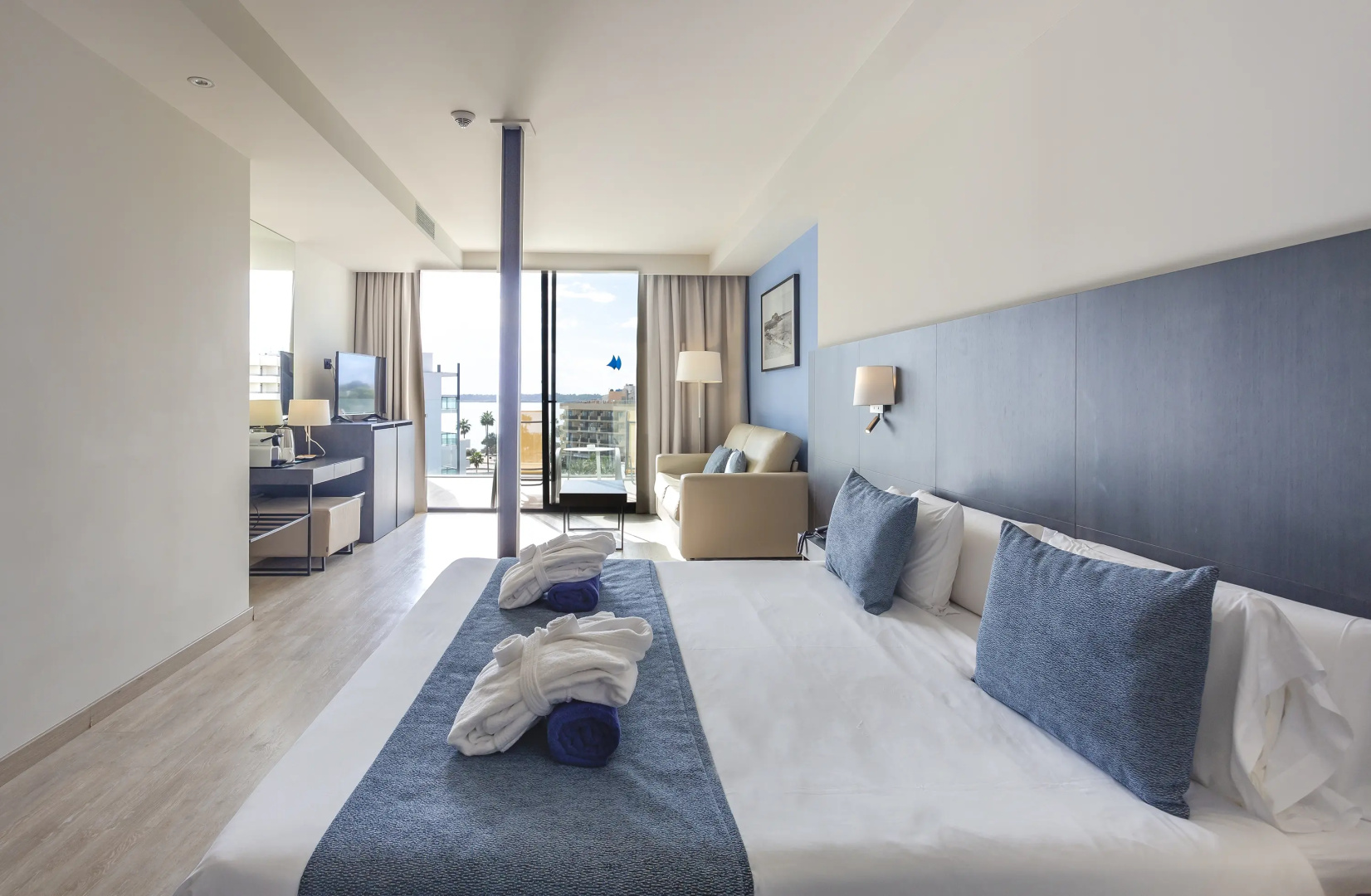Marins Playa Suites