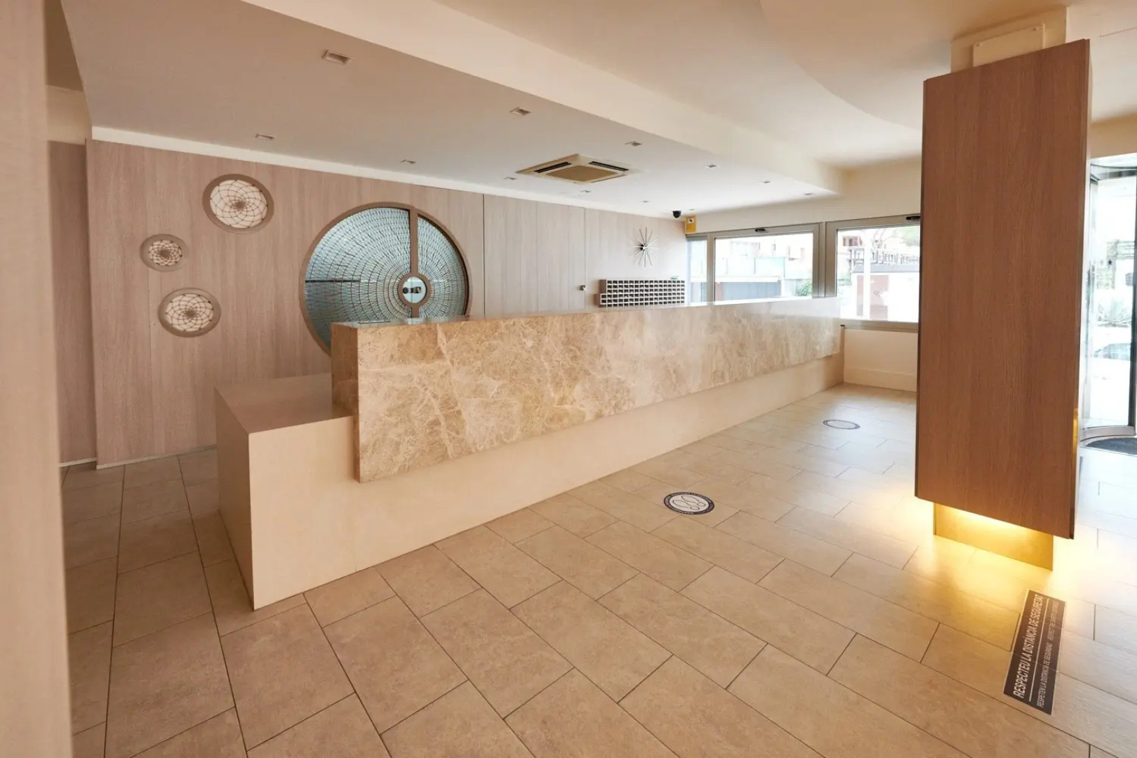 Отель Checkin Blanes