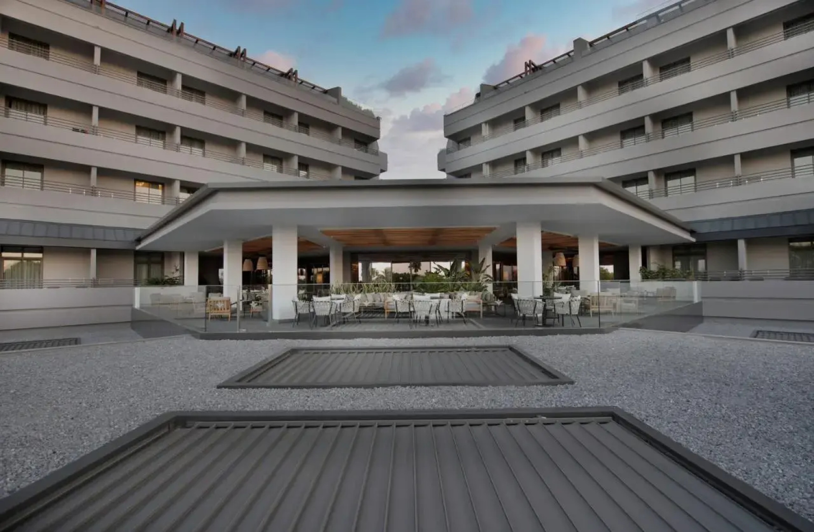 Miramare Beach Hotel