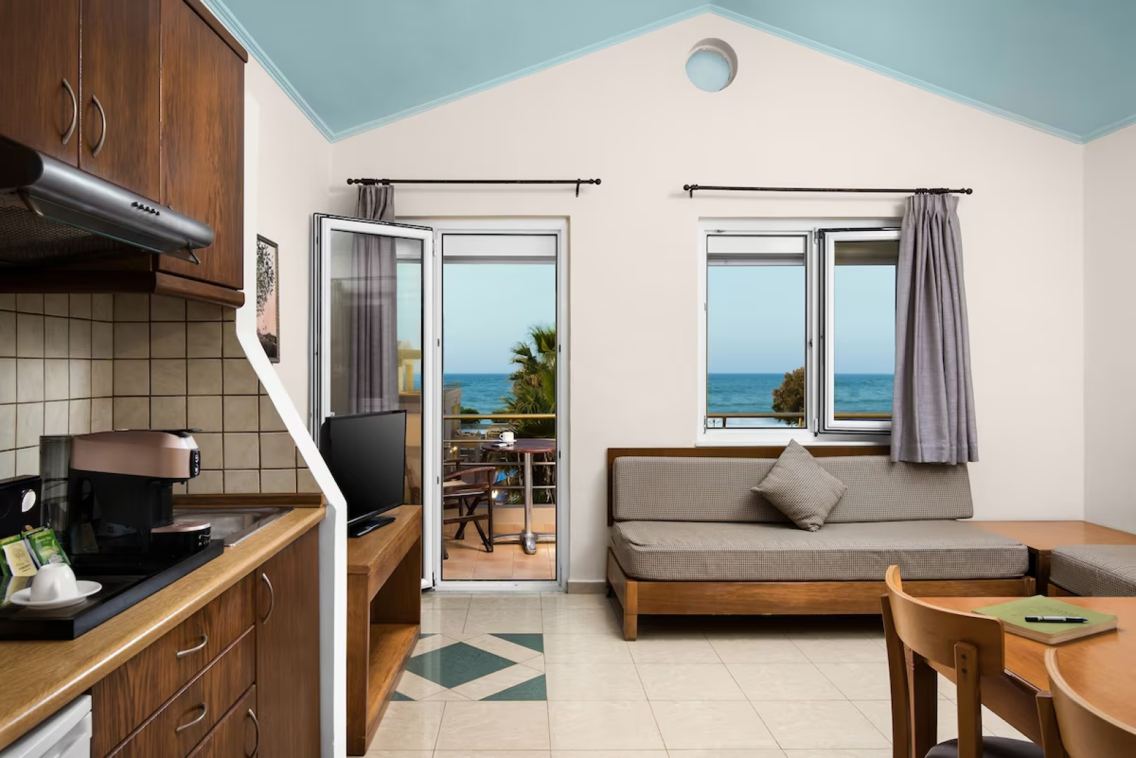 Maleme Mare Beach Resort Hotel