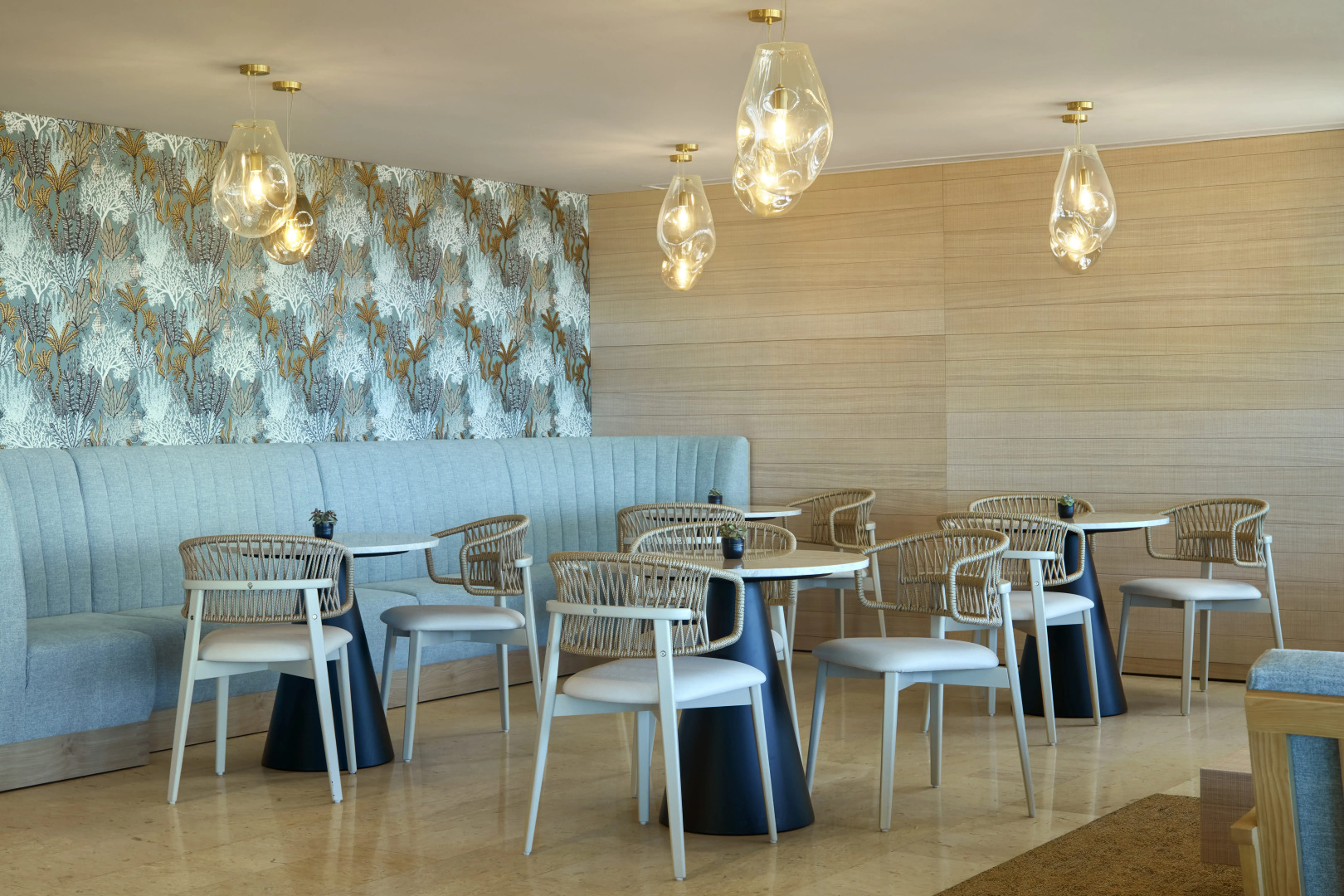 Отель Dom Jose Beach Hotel