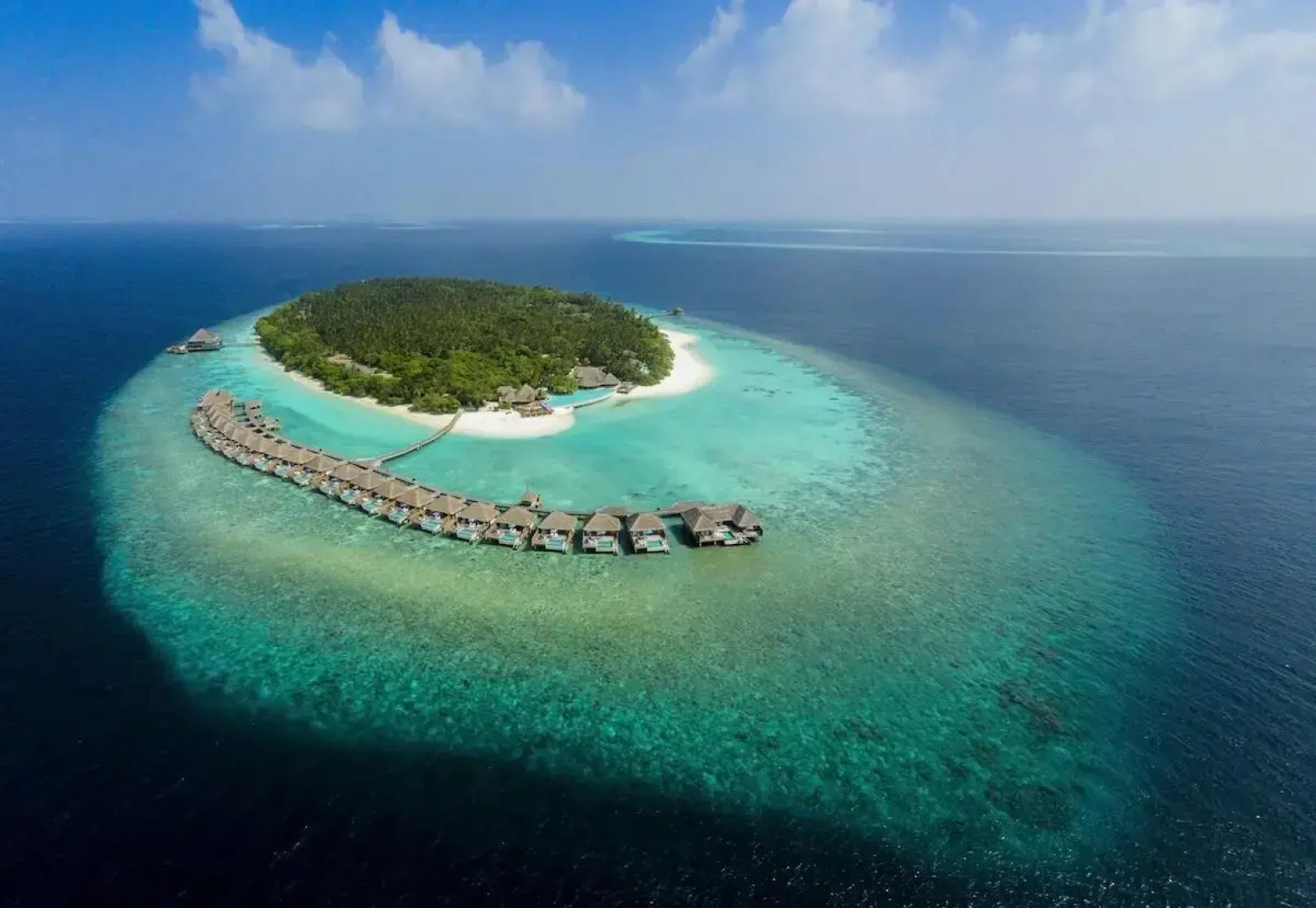 Курорт Dusit Thani Maldives