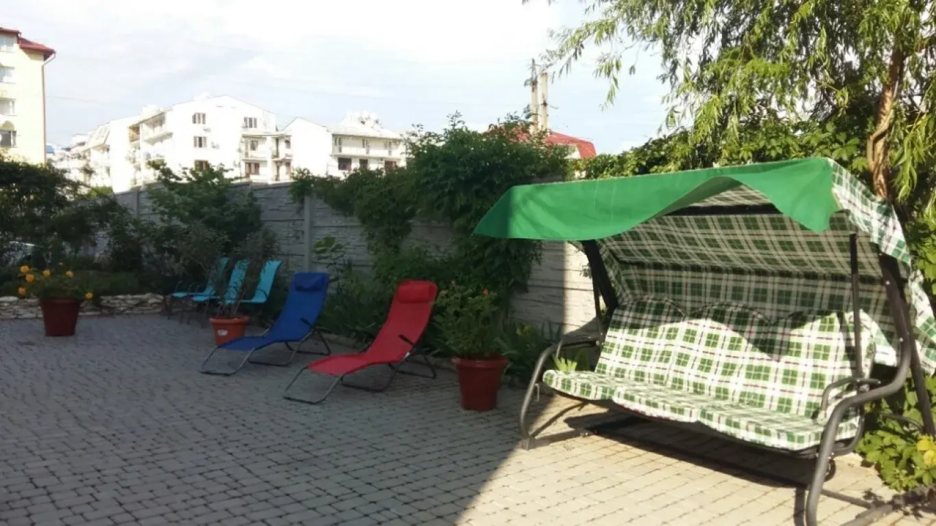 Sun-N-Rest
