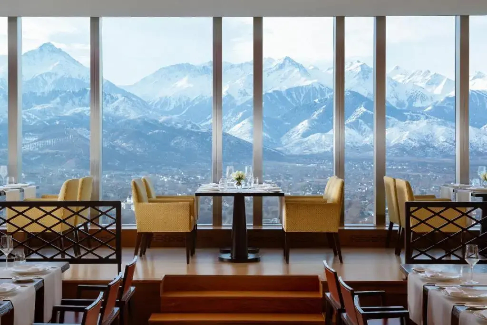 Отель The Ritz-carlton, Almaty