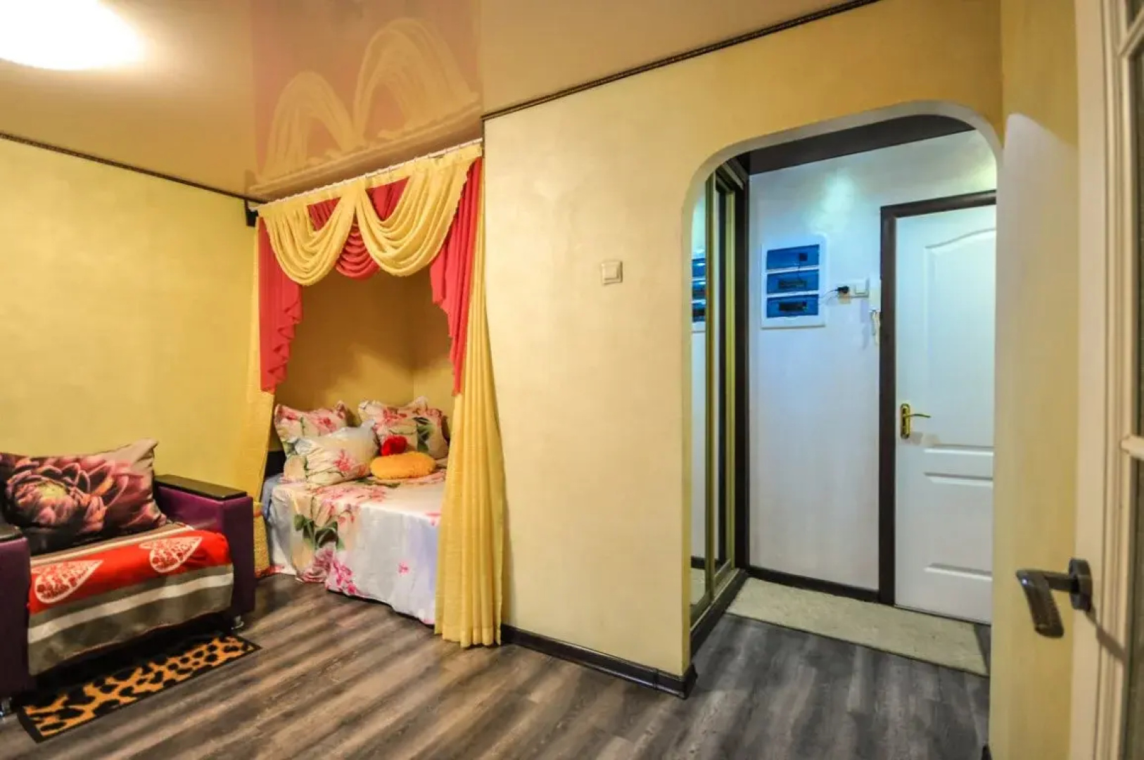 Na Prospekte Lenina Apartments