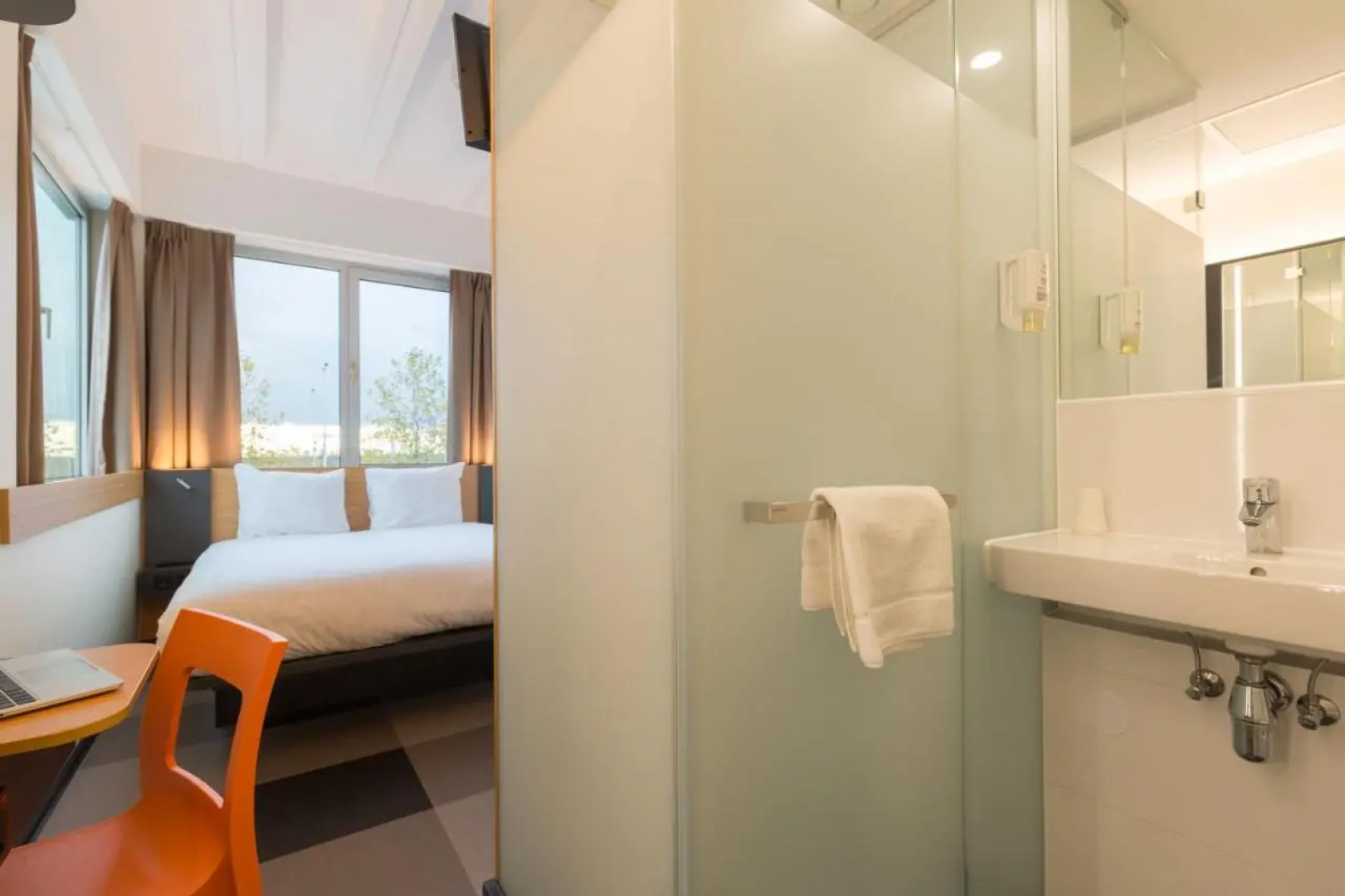 Maxhotel Amsterdam Airport Schiphol