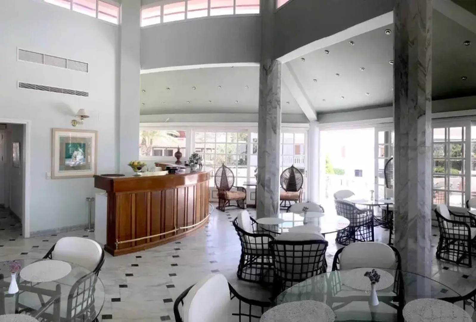 Candia House