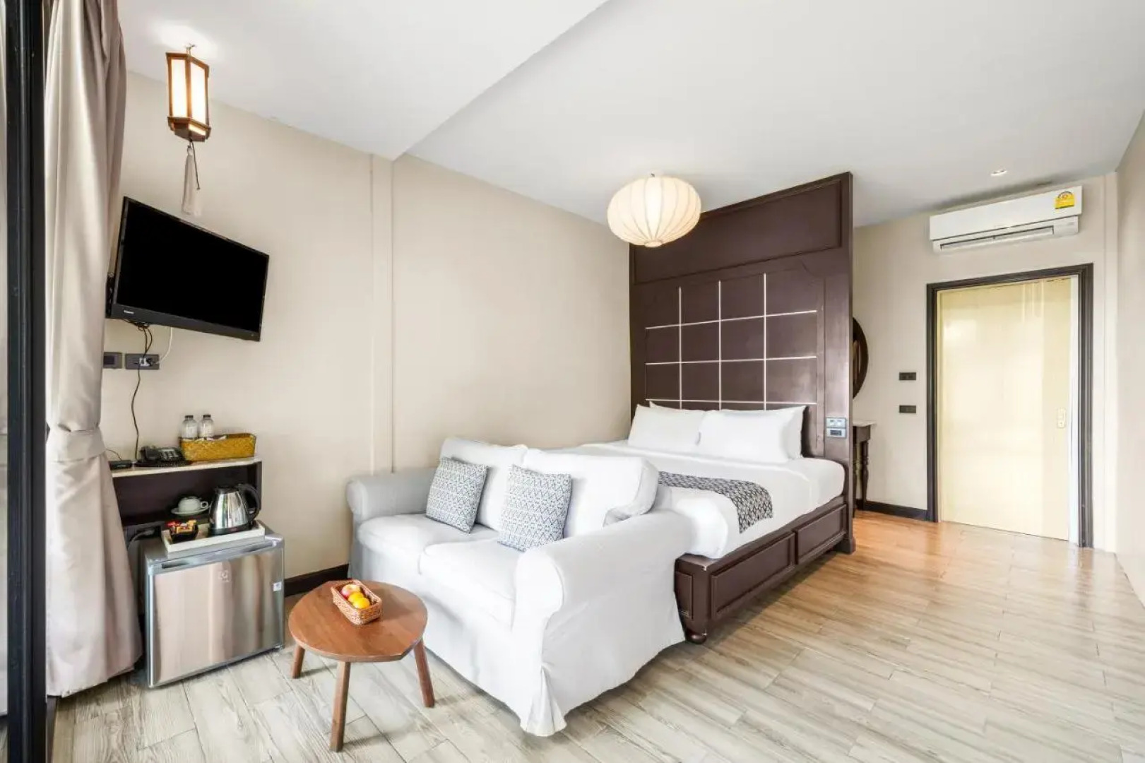 Sametnangshe Boutique