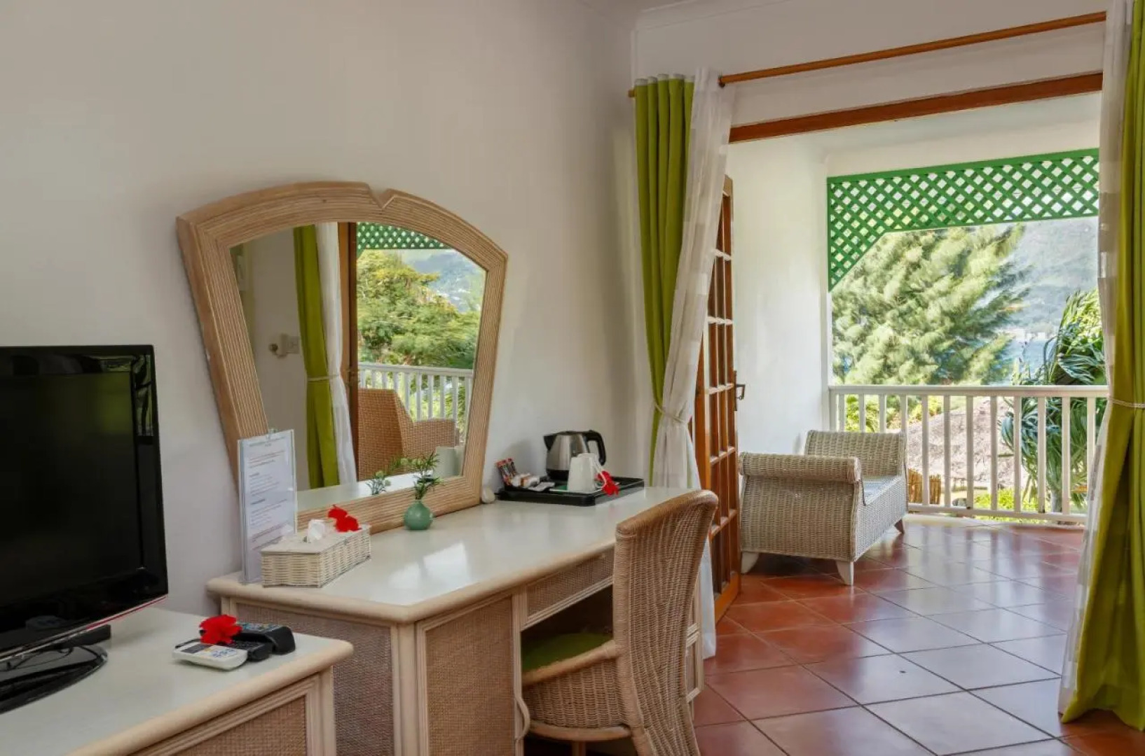 L Habitation Cerf Hotel