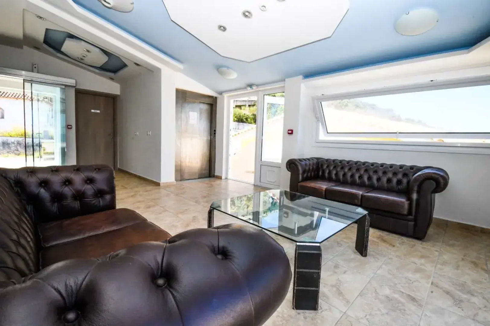 Nefeli Beach Hotel