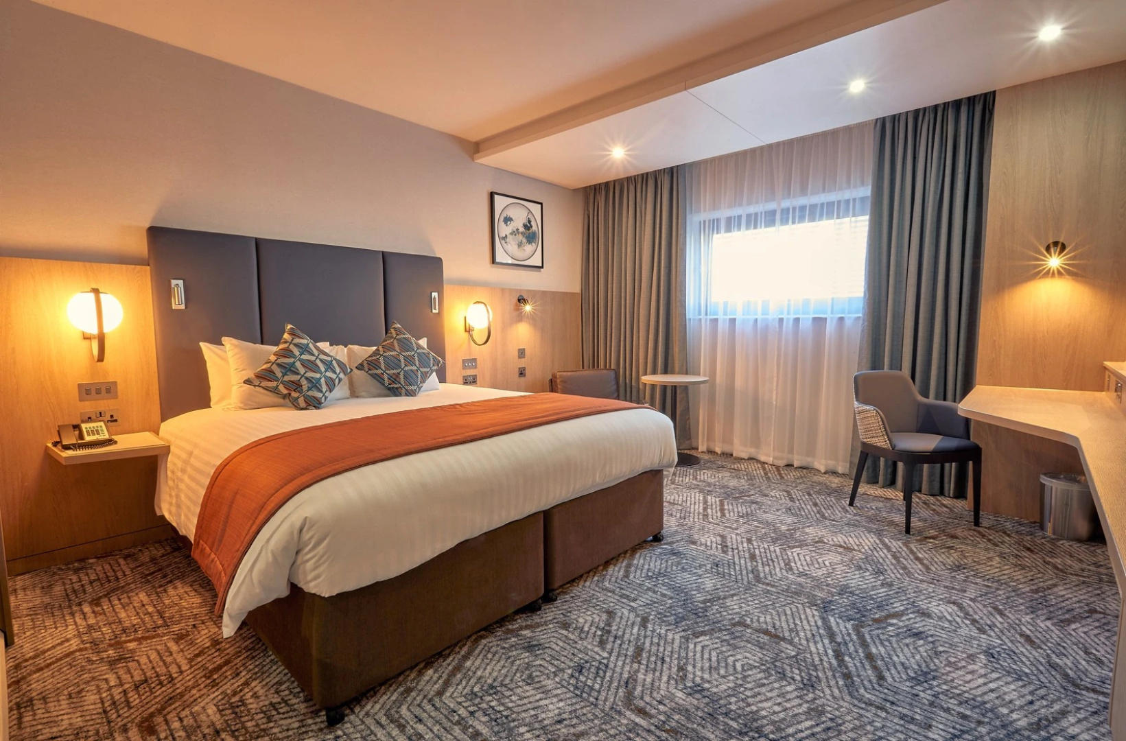 Crowne Plaza Reading by IHG