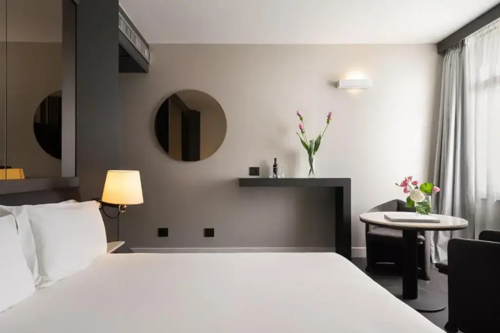 The Nicolaus Hotel